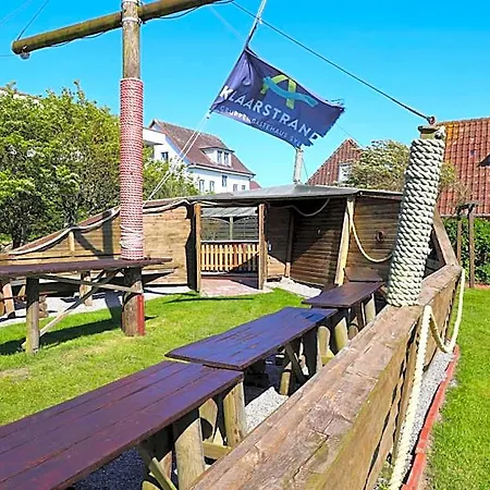 Haus Klaarstrand بيت شباب Wenningstedt-Braderup