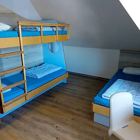 بيت شباب Haus Klaarstrand *