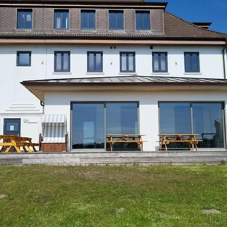 Haus Klaarstrand Vandrerhjem Wenningstedt-Braderup